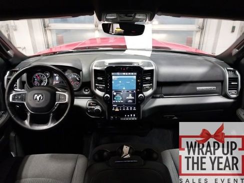 Used 2024 RAM 2500 Big Horn w/ Sport Appearance Package image 12