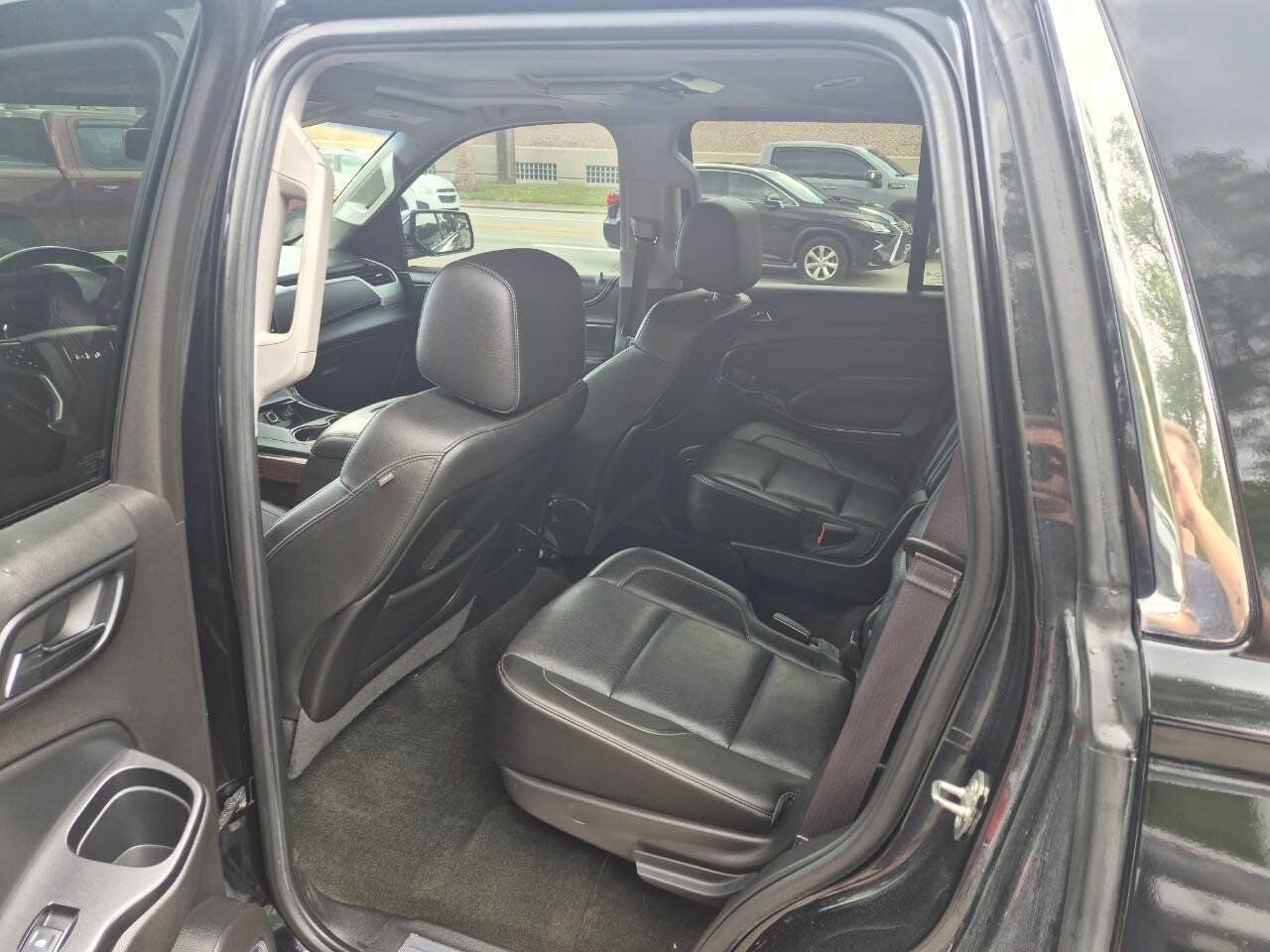 Used 2016 GMC Yukon SLT w/ Open Road Package AWD/4WD image 8