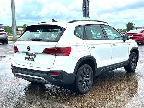Used 2023 Volkswagen Taos S FWD image 8