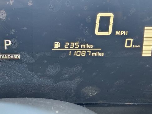 Used 2025 Nissan Kicks SV image 12