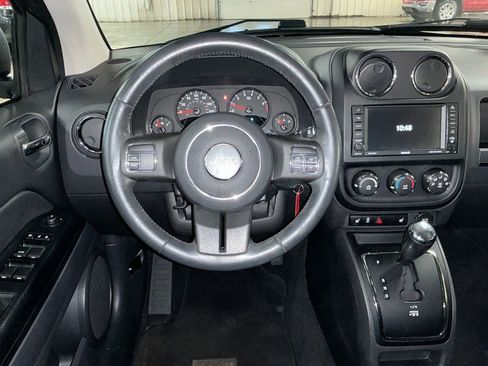 Used 2012 Jeep Compass Latitude w/ Sun/Sound Group image 14