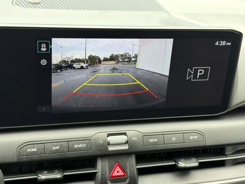 Used 2025 Kia K4 FWD image 22