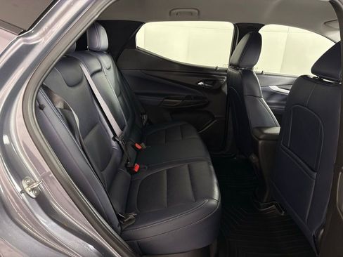 Used 2022 Chevrolet Bolt EUV Premier w/ Super Cruise Package image 38