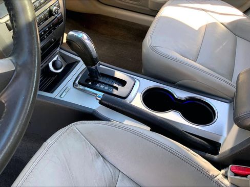 Used 2010 Ford Fusion Hybrid image 17