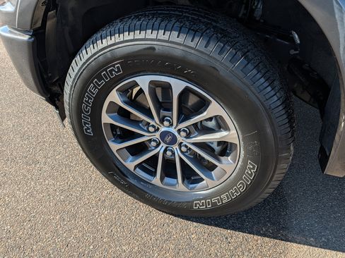 Used 2020 Ford F150 XLT w/ Equipment Group 302A Luxury image 15