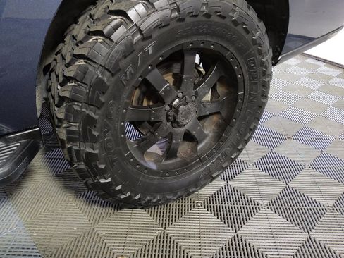 Used 2019 Ford Expedition XLT w/ Equipment Group 201A RWD image 31