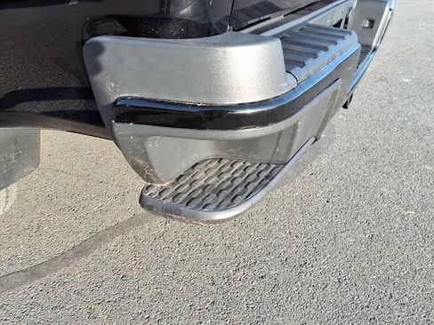 Used 2021 Chevrolet Colorado LT w/ LT Convenience Package image 28