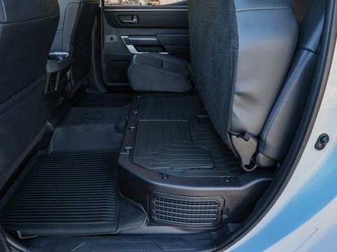 Used 2023 Toyota Tundra Platinum image 33