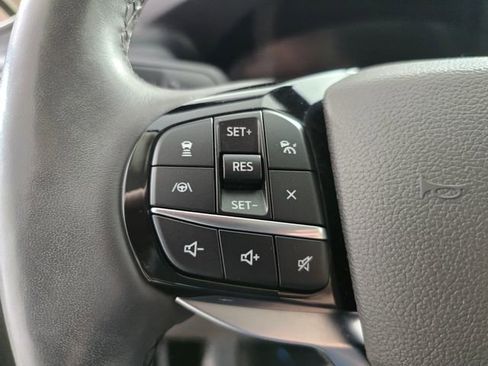 Certified 2023 Ford Explorer Platinum w/ Technology Package AWD/4WD image 30