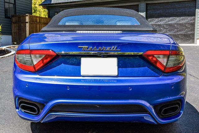 Used 2018 Maserati GranTurismo Sport RWD image 17