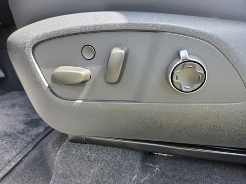 New 2026 Buick Enclave Avenir w/ Super Cruise Package FWD image 21