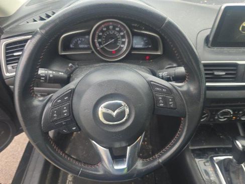 Used 2016 MAZDA MAZDA3 i Touring image 4