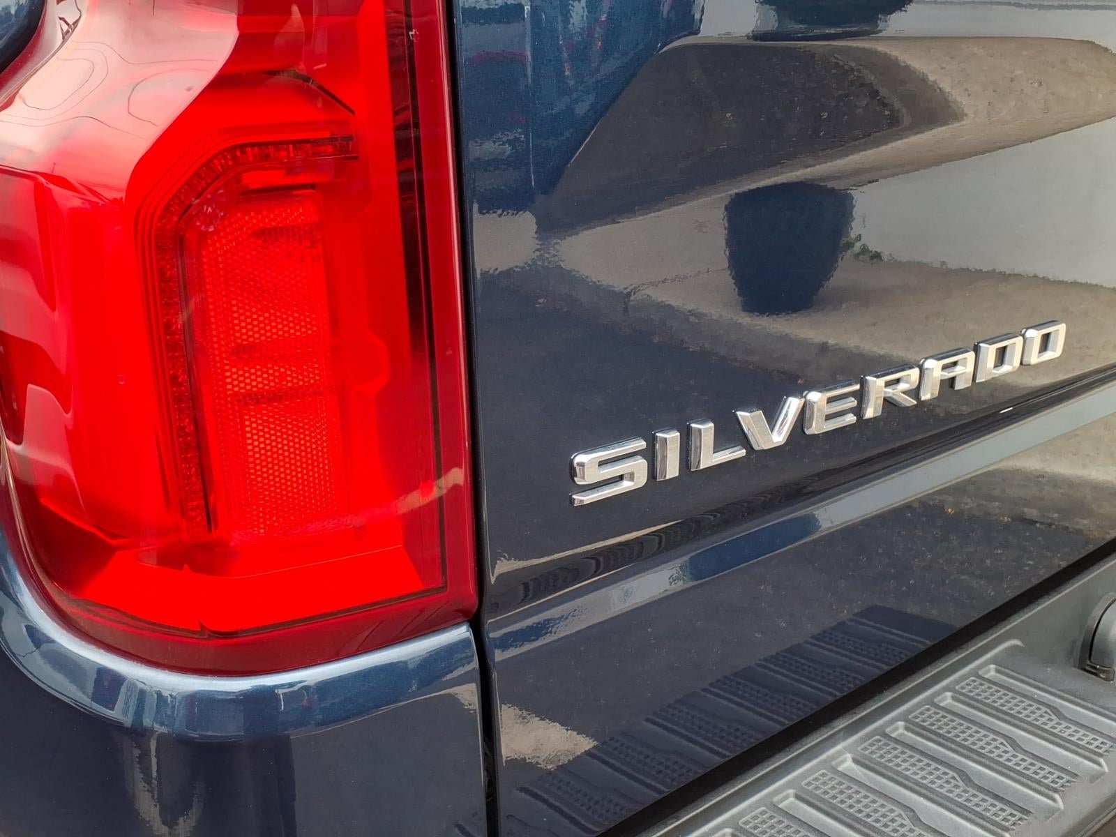 Used 2023 Chevrolet Silverado 1500 LT Trail Boss w/ Protection Package AWD/4WD image 11