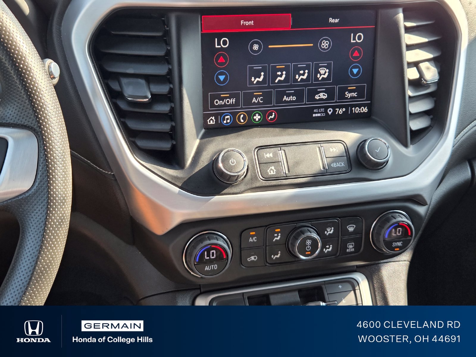 Used 2023 GMC Acadia SLE FWD image 15