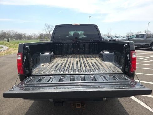 Used 2016 Ford F250 XLT w/ XLT Value Package AWD/4WD image 9