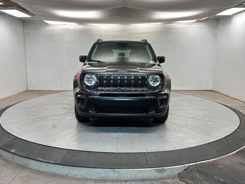 Used 2020 Jeep Renegade Sport w/ Sport Appearance Group AWD/4WD image 9