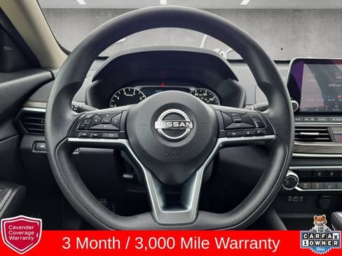 Used 2024 Nissan Altima 2.5 SV FWD image 21