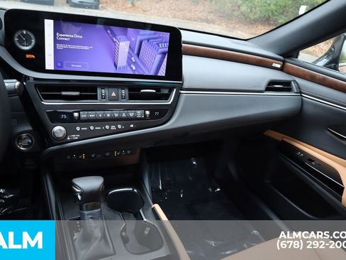 Used 2025 Lexus ES 350 w/ Premium Package image 39