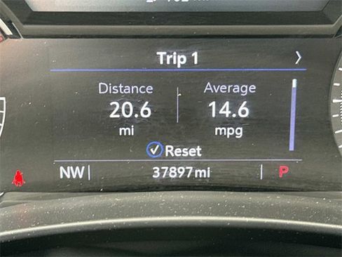 Used 2021 Cadillac CT4 Luxury image 27