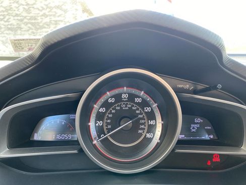 Used 2016 MAZDA MAZDA3 i Grand Touring FWD image 25