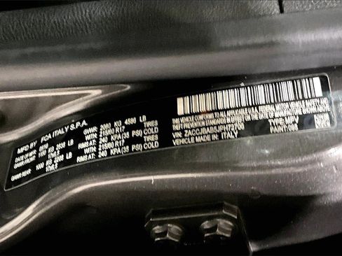 Used 2018 Jeep Renegade Sport w/ Power & Air Group image 30