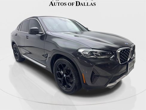 Used 2022 BMW X4 xDrive30i w/ Convenience Package image 4