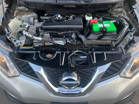 Used 2014 Nissan Rogue SV w/ SV Premium Package image 38