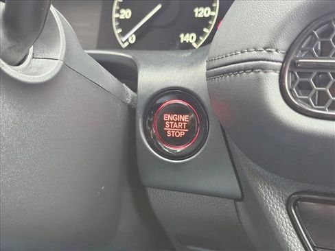 Used 2026 Honda HR-V LX image 27