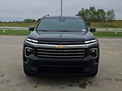 New 2027 Chevrolet Traverse LT w/ Driver Confidence Package