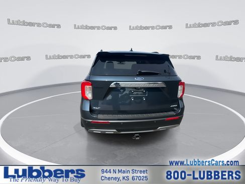 Used 2022 Ford Explorer XLT w/ Equipment Group 202A AWD/4WD image 7