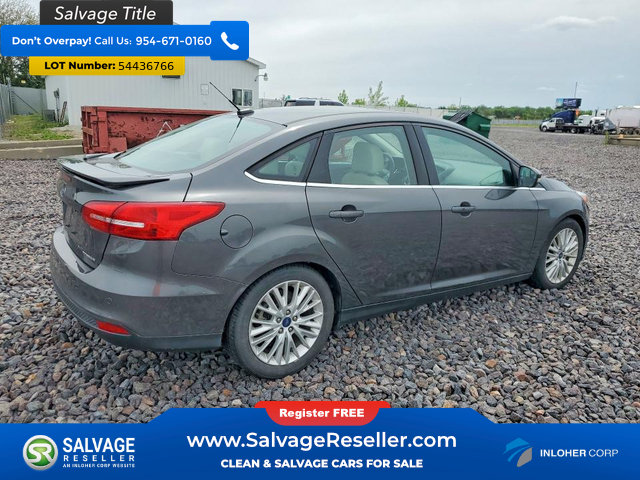 Used 2018 Ford Focus Titanium FWD image 4