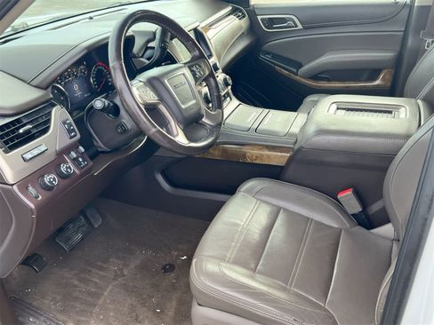 Used 2016 GMC Yukon Denali w/ Open Road Package image 10
