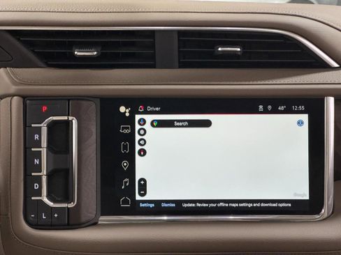 Used 2023 GMC Yukon Denali w/ Denali Reserve Package image 18