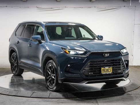 Certified 2025 Toyota Grand Highlander AWD Hybrid image 5