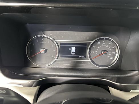 Used 2023 Kia Sorento S FWD image 14