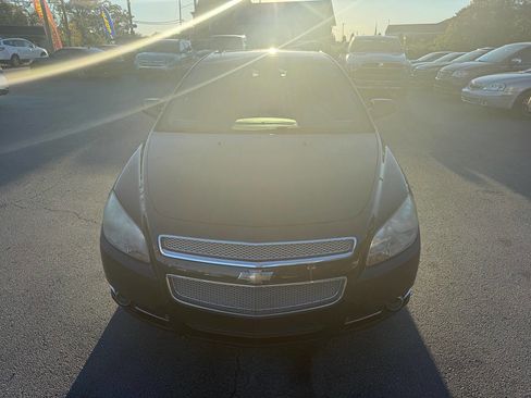 Used 2010 Chevrolet Malibu LTZ w/ HFV6 Engine Package image 9