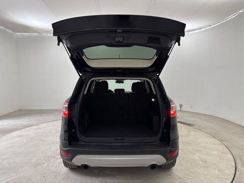 Used 2018 Ford Escape SE w/ SE Sync 3 Package FWD image 26