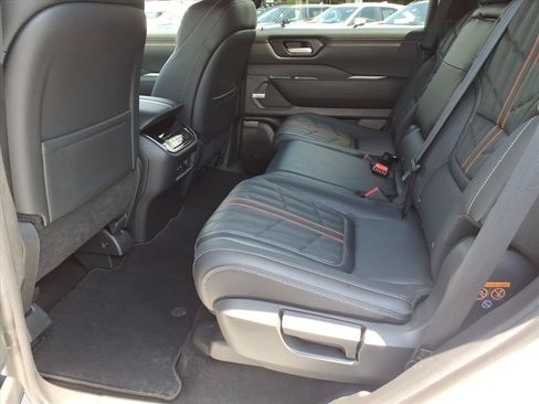 Certified 2026 Nissan Armada PRO-4X AWD/4WD image 10
