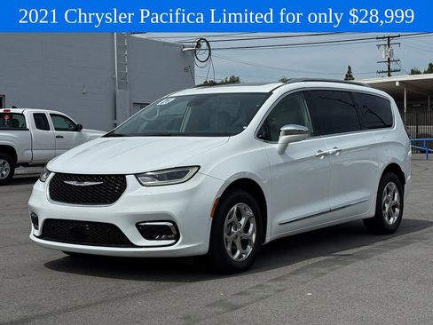 Used 2021 Chrysler Pacifica Limited w/ Premium & Safety Sphere Group AWD/4WD image 4