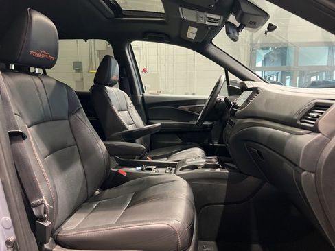 Used 2022 Honda Pilot TrailSport image 21