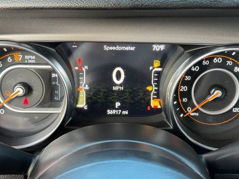 Used 2021 Jeep Gladiator Sport AWD/4WD image 23