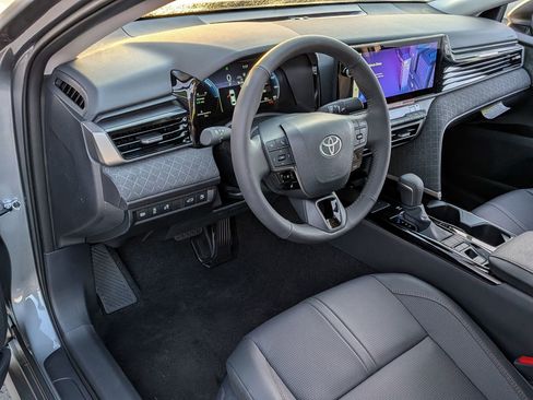 New 2026 Toyota Camry XLE image 8