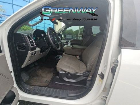 Used 2016 Ford F150 XLT RWD image 13