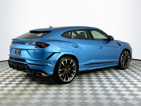 Used 2023 Lamborghini Urus S image 5