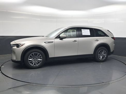 Used 2025 MAZDA CX-90 3.3 Turbo w/ Preferred Package AWD/4WD image 12