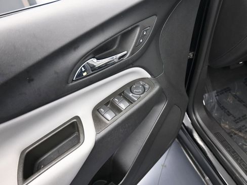 Used 2024 Chevrolet Equinox LS w/ Driver Confidence II Package image 13