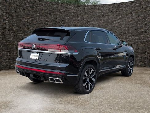 Used 2026 Volkswagen Atlas Cross Sport SEL Premium R-Line AWD/4WD image 7