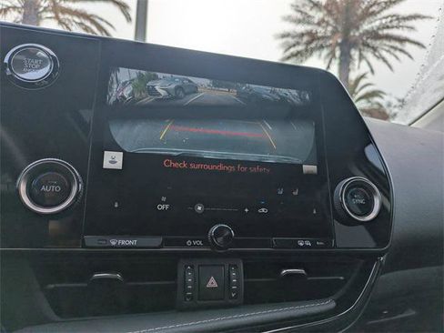 Certified 2025 Lexus NX 350 AWD w/ Premium Package image 23