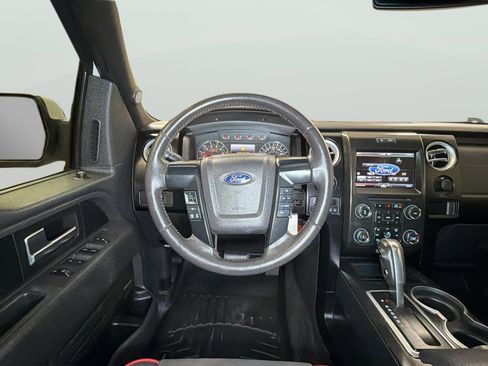 Used 2014 Ford F150 FX4 w/ Equipment Group 402A Luxury AWD/4WD image 16