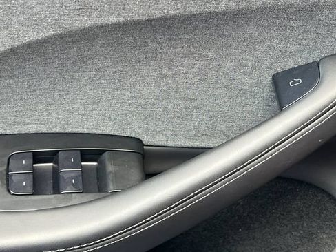 Used 2025 Tesla Model 3 Long Range RWD image 12